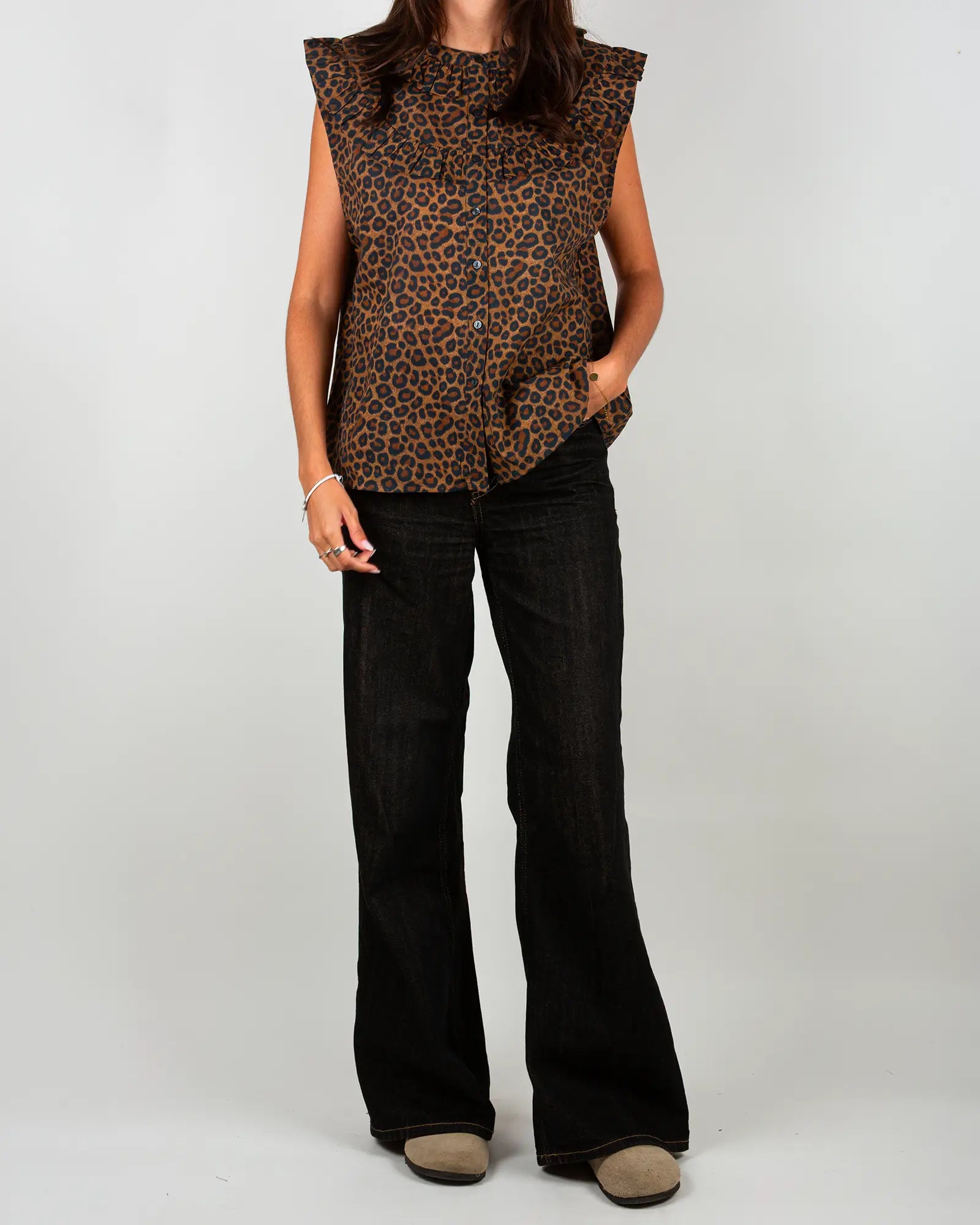Blusa donna senza maniche con volant Leopardo