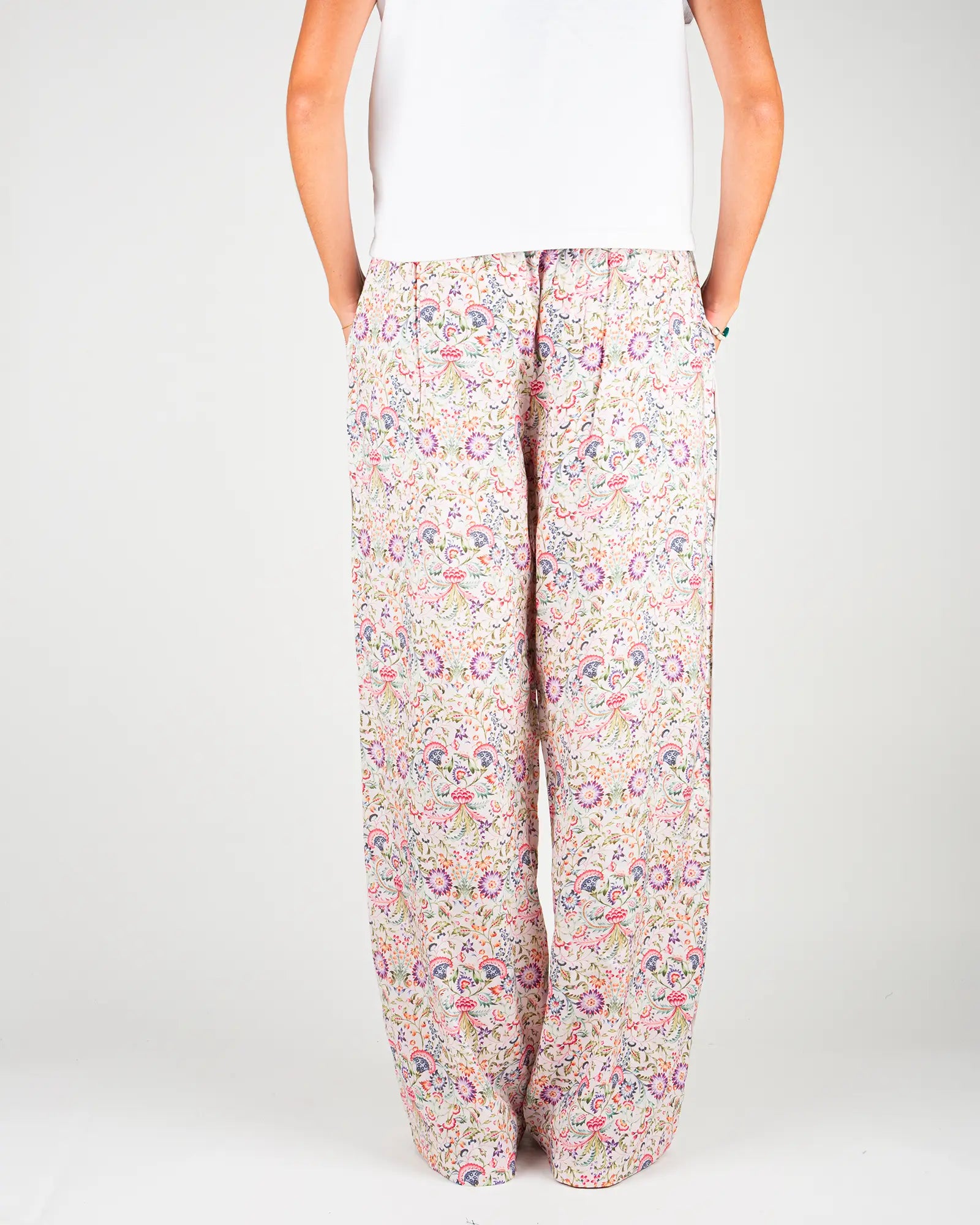 Pantalon fluide femme imprimé Febre, vue de dos – Bokabas