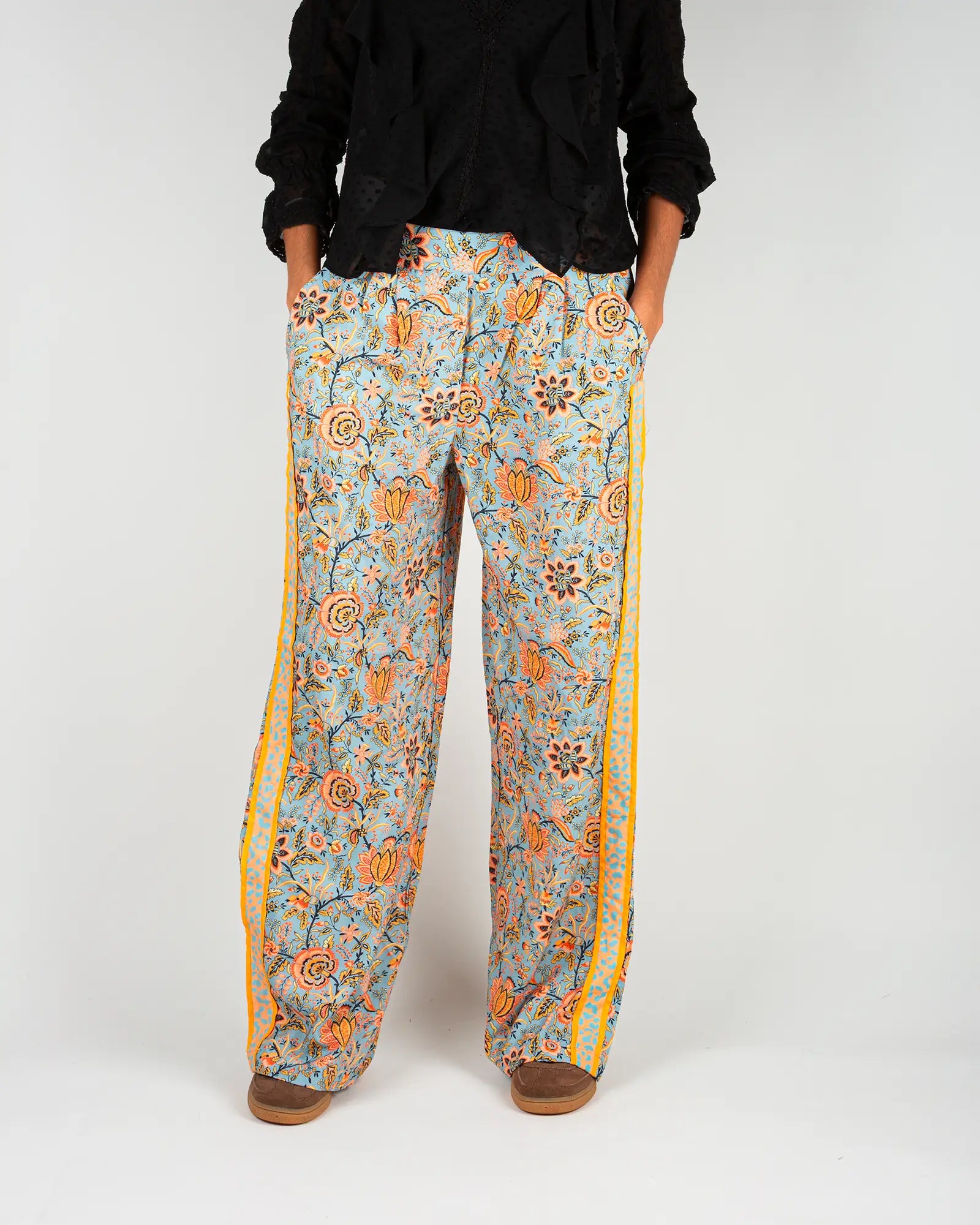 Pantalon fluide femme imprimé Lolem, vue de face – Bokabas
