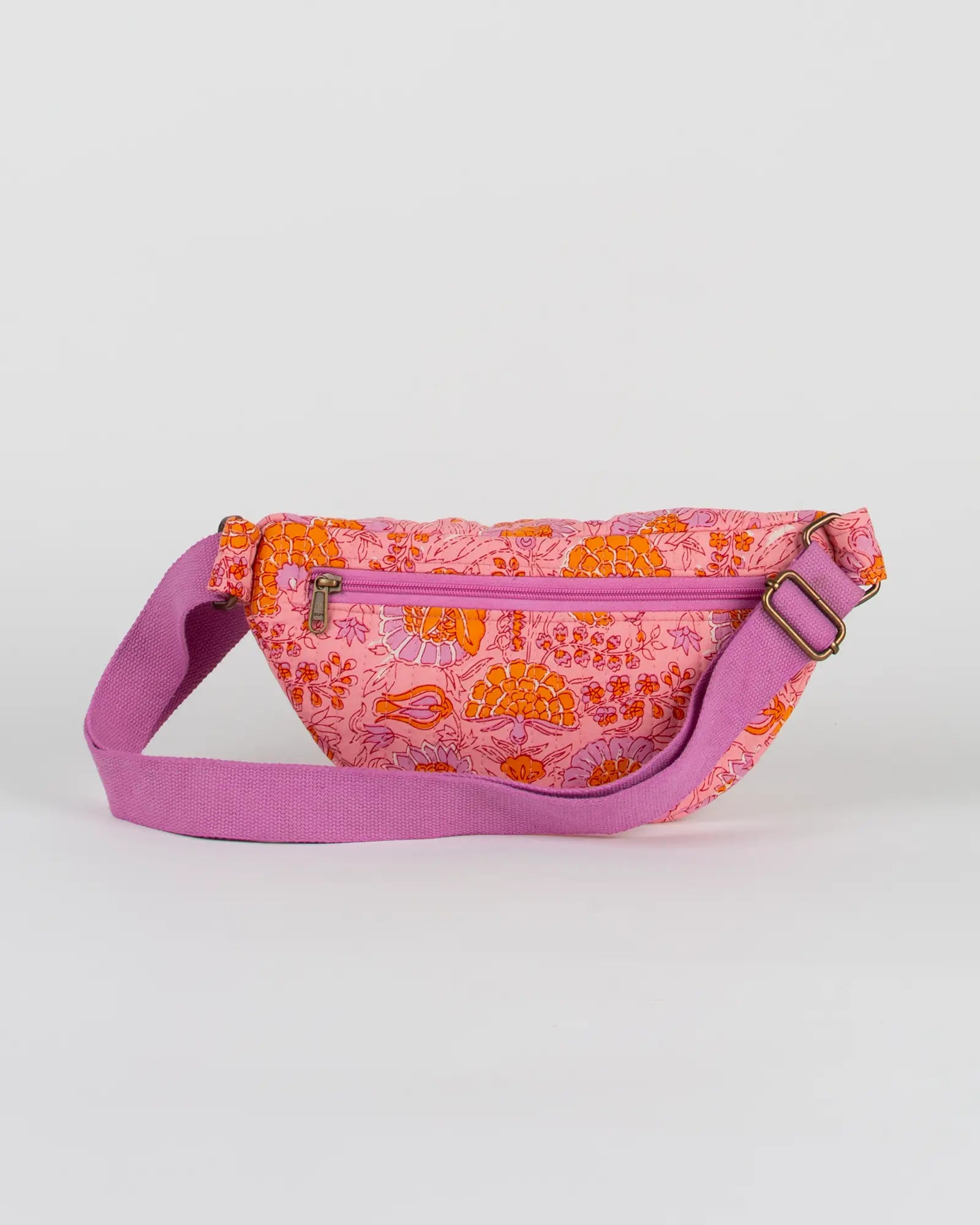 Sac banane matelassé Bokabas, imprimé Marie rose fleuri, vue de dos