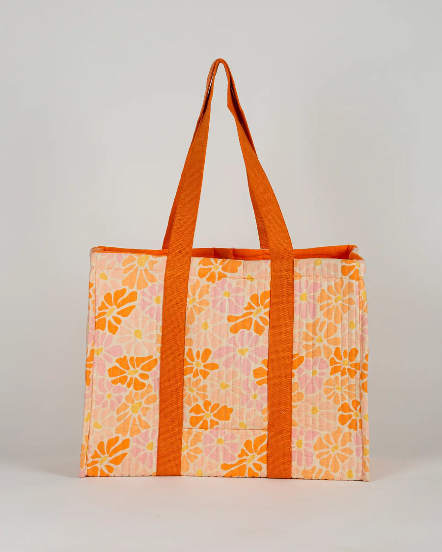 Sac cabas en tissu matelassé Bokabas, imprimé Peachy fleuri orange, vue de dos
