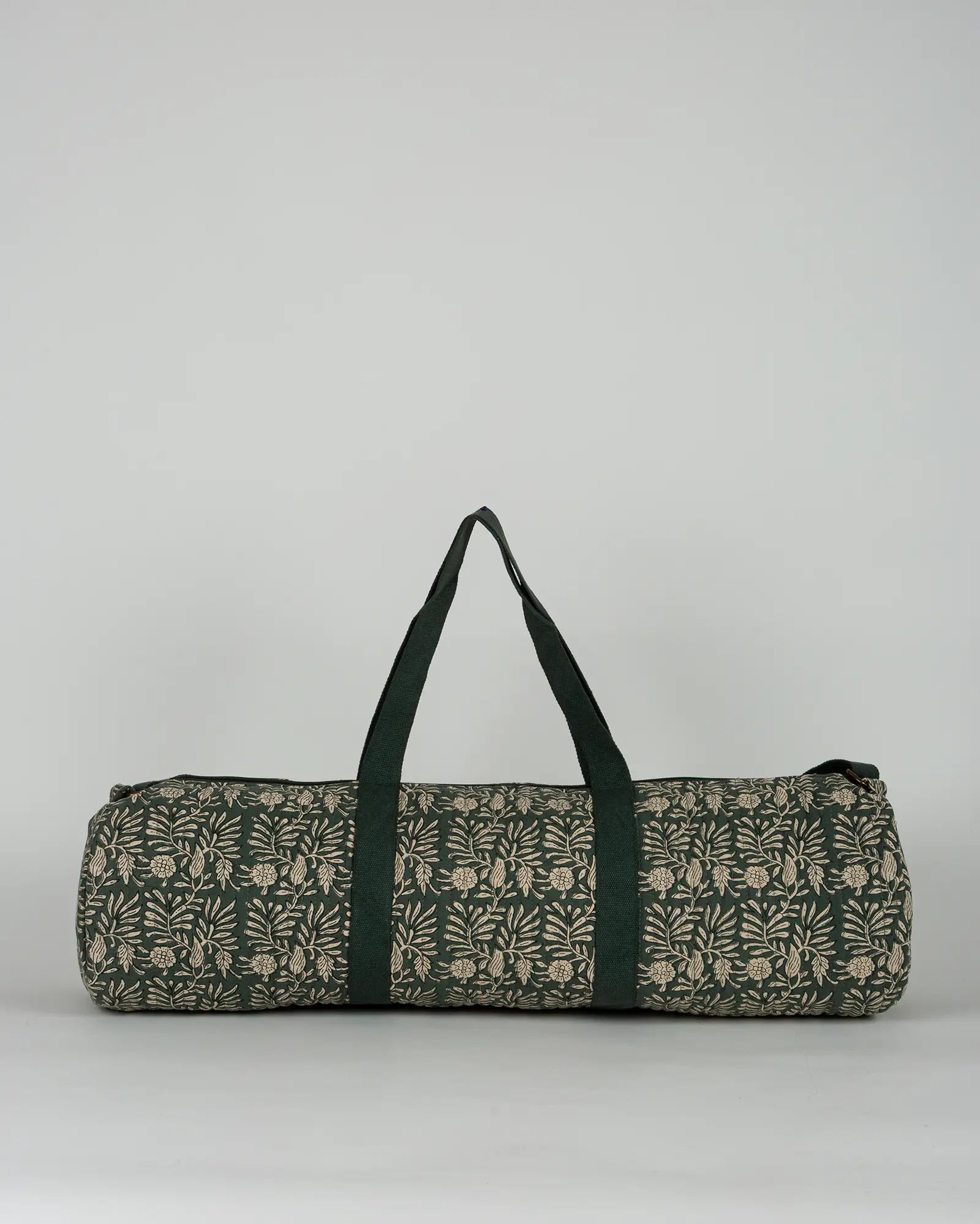 Sac de yoga en tissu matelassé Bokabas, imprimé Dema vert kaki, vue de dos