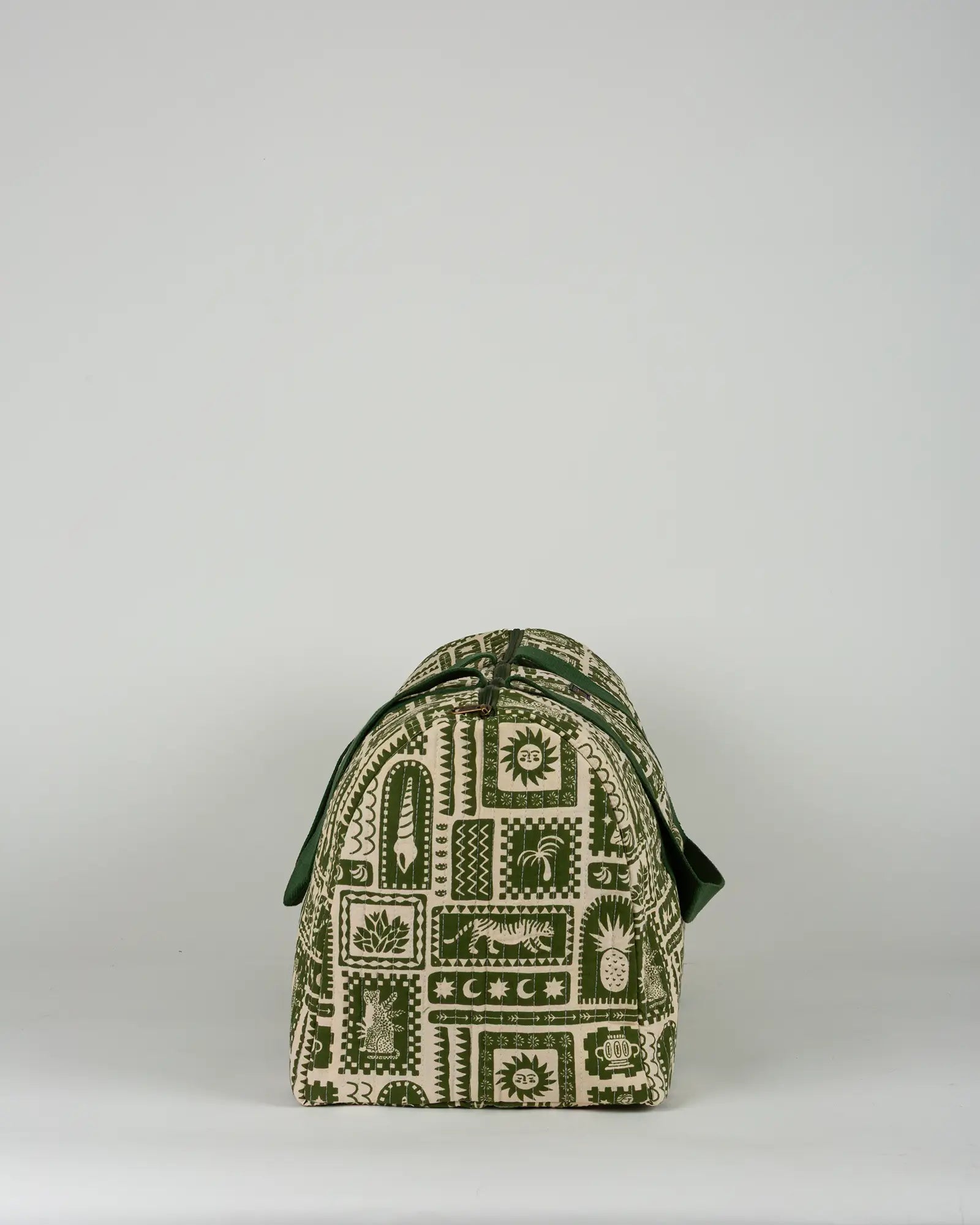 Sac week-end matelassé Bokabas, imprimé Art vert kaki et beige, vue de profil