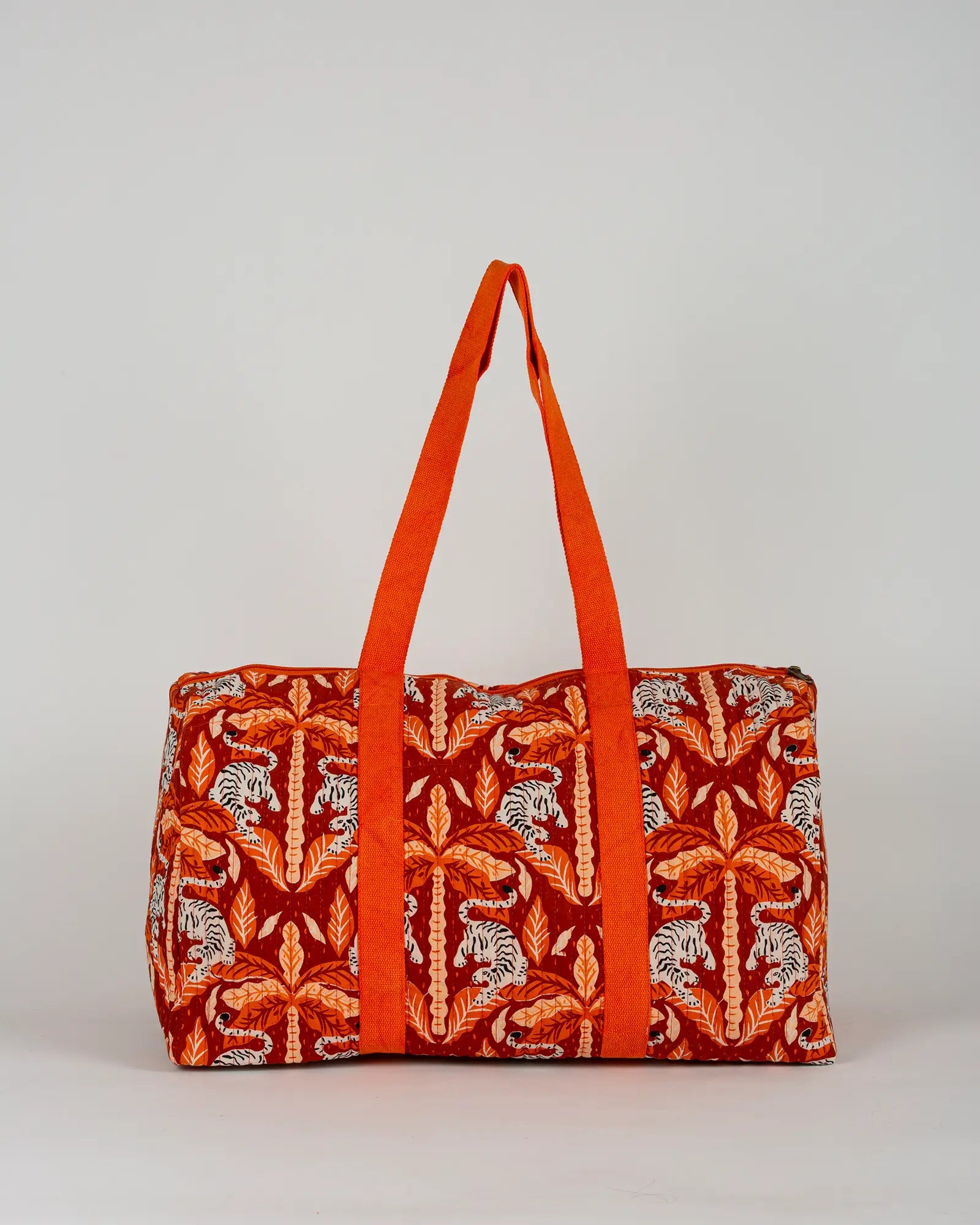 Sac week-end matelassé Bokabas, imprimé Tropique palmier et guépard orange, vue de dos
