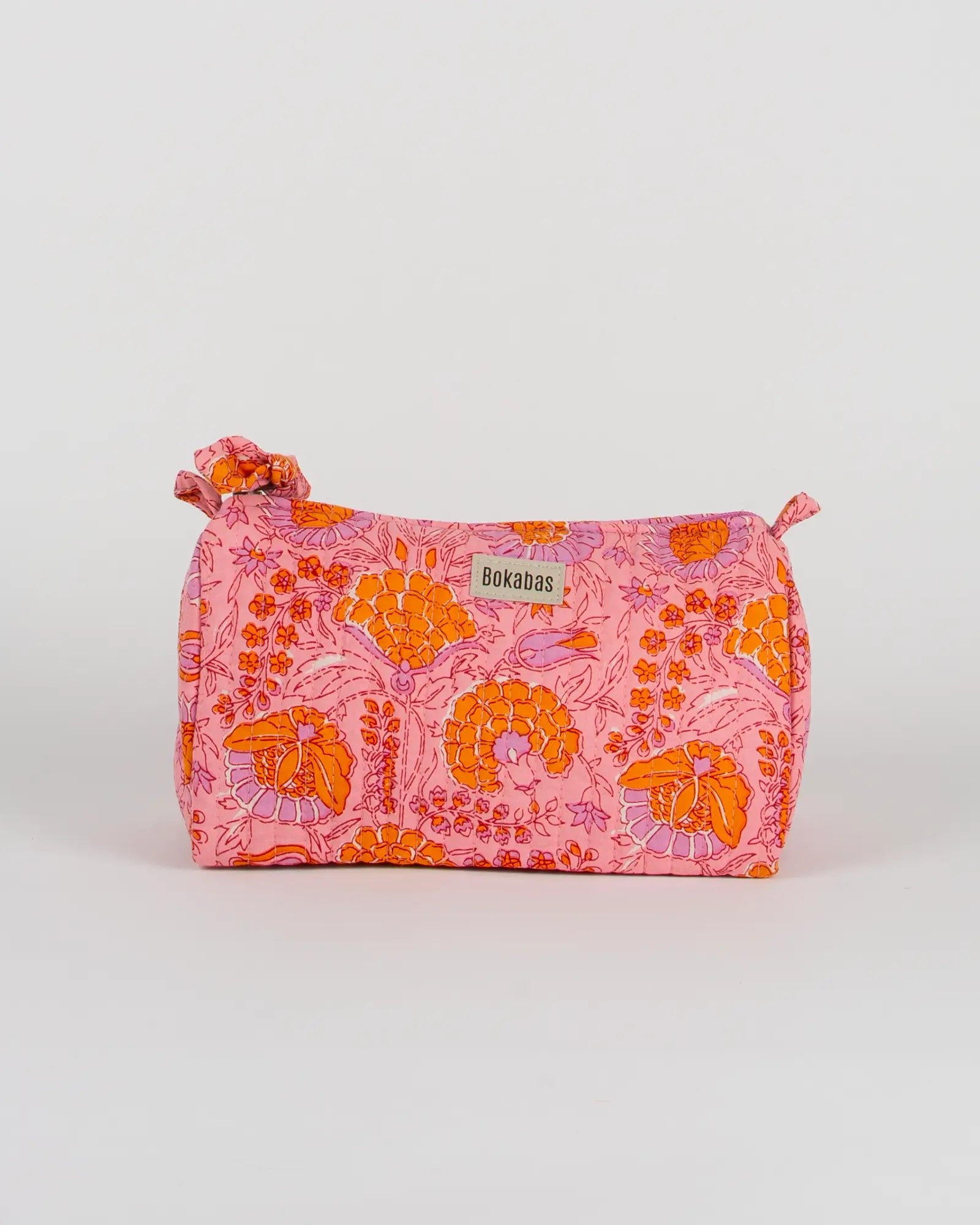 Trousse de toilette matelassée en coton Bokabas, imprimé Marie rose fleuri, vue de face