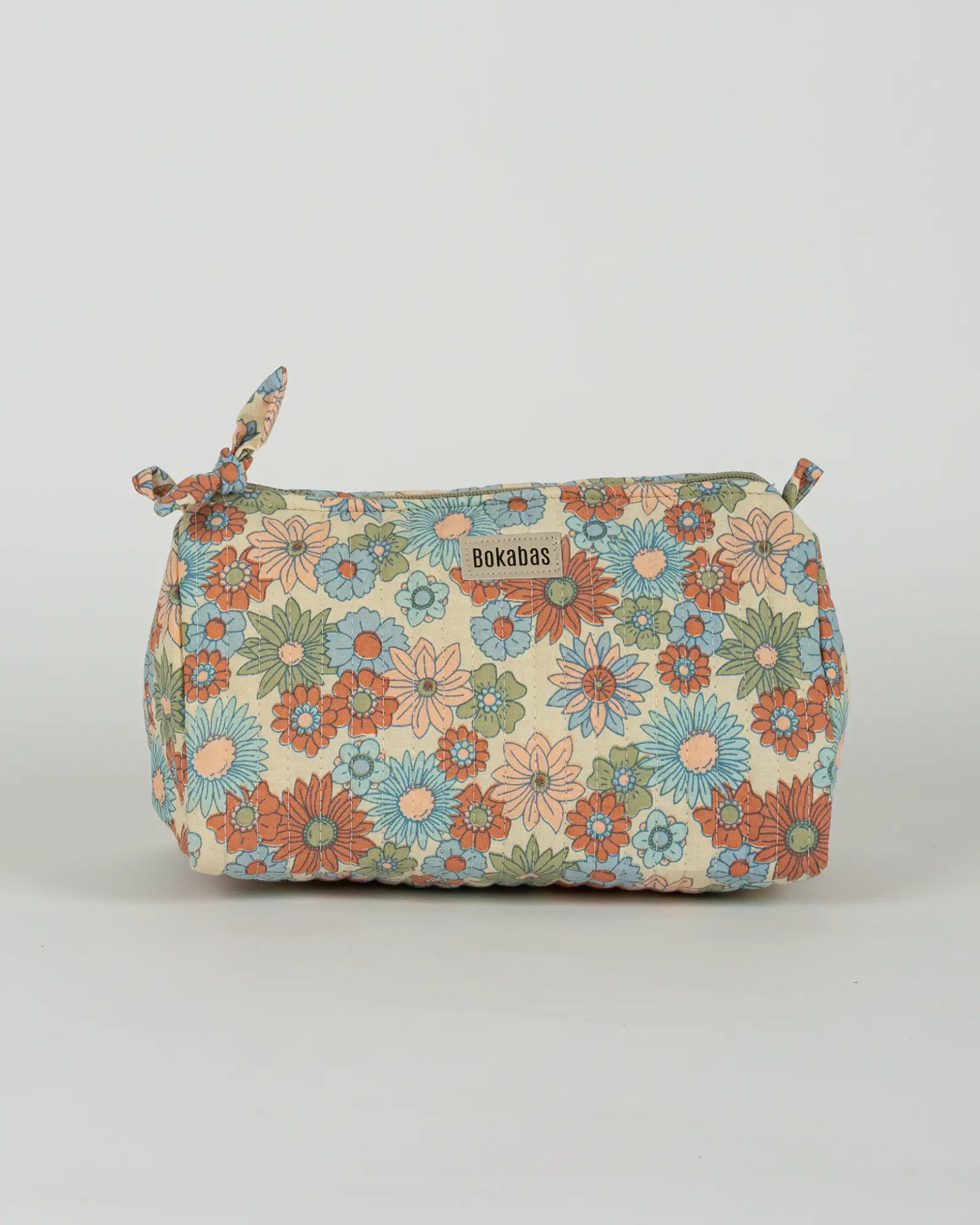 Trousse de toilette matelassée en coton Bokabas, imprimé Rétro liberty vert, bleu et orange, vue de face