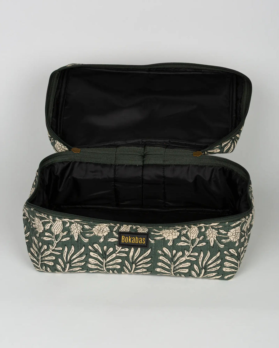 Trousse vanity maquillage matelassée Bokabas, imprimé Dema vert kaki, vue de l'intérieur
