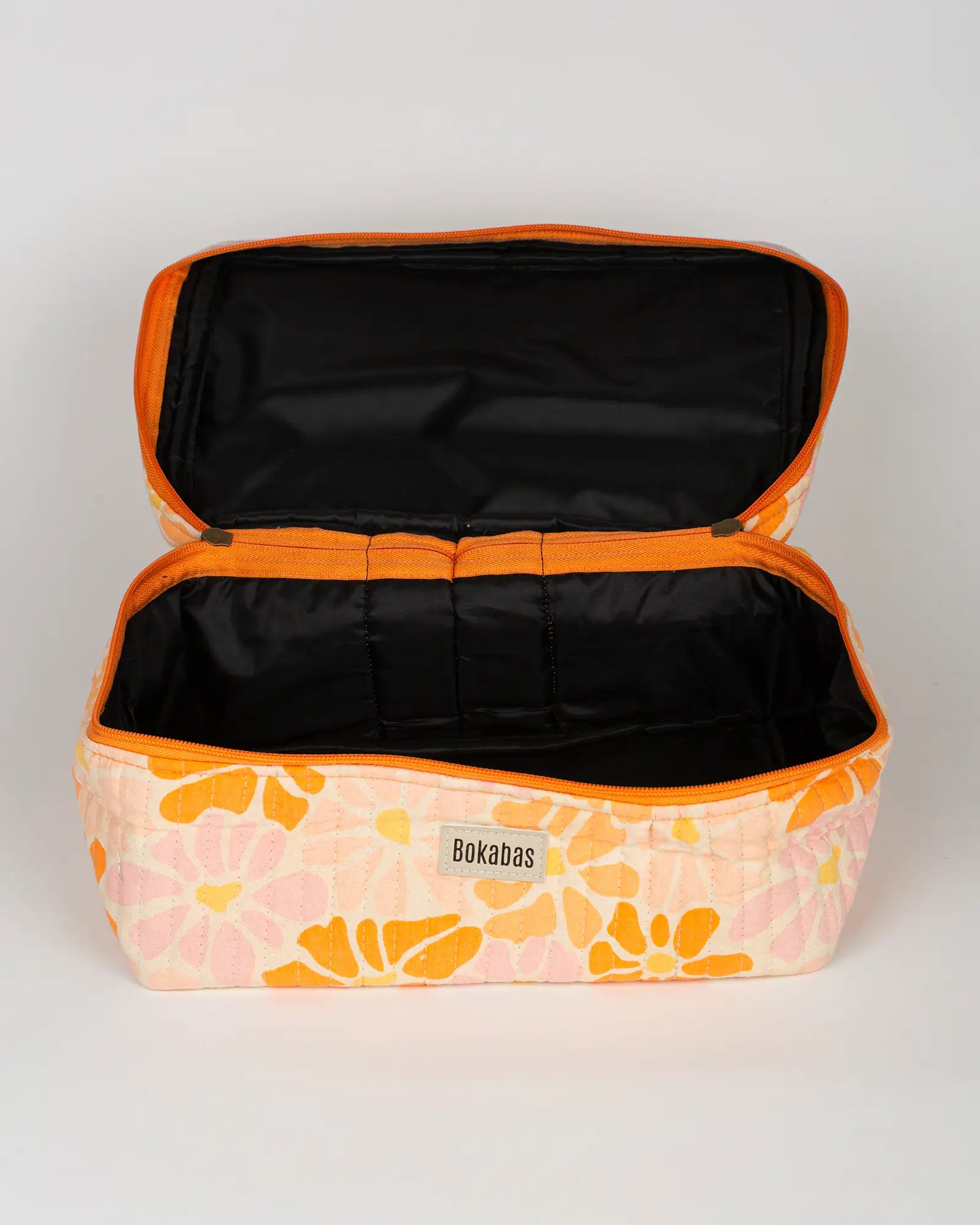 Trousse vanity maquillage matelassée Bokabas, imprimé Peachy fleuri orange, vue de l'intérieur
