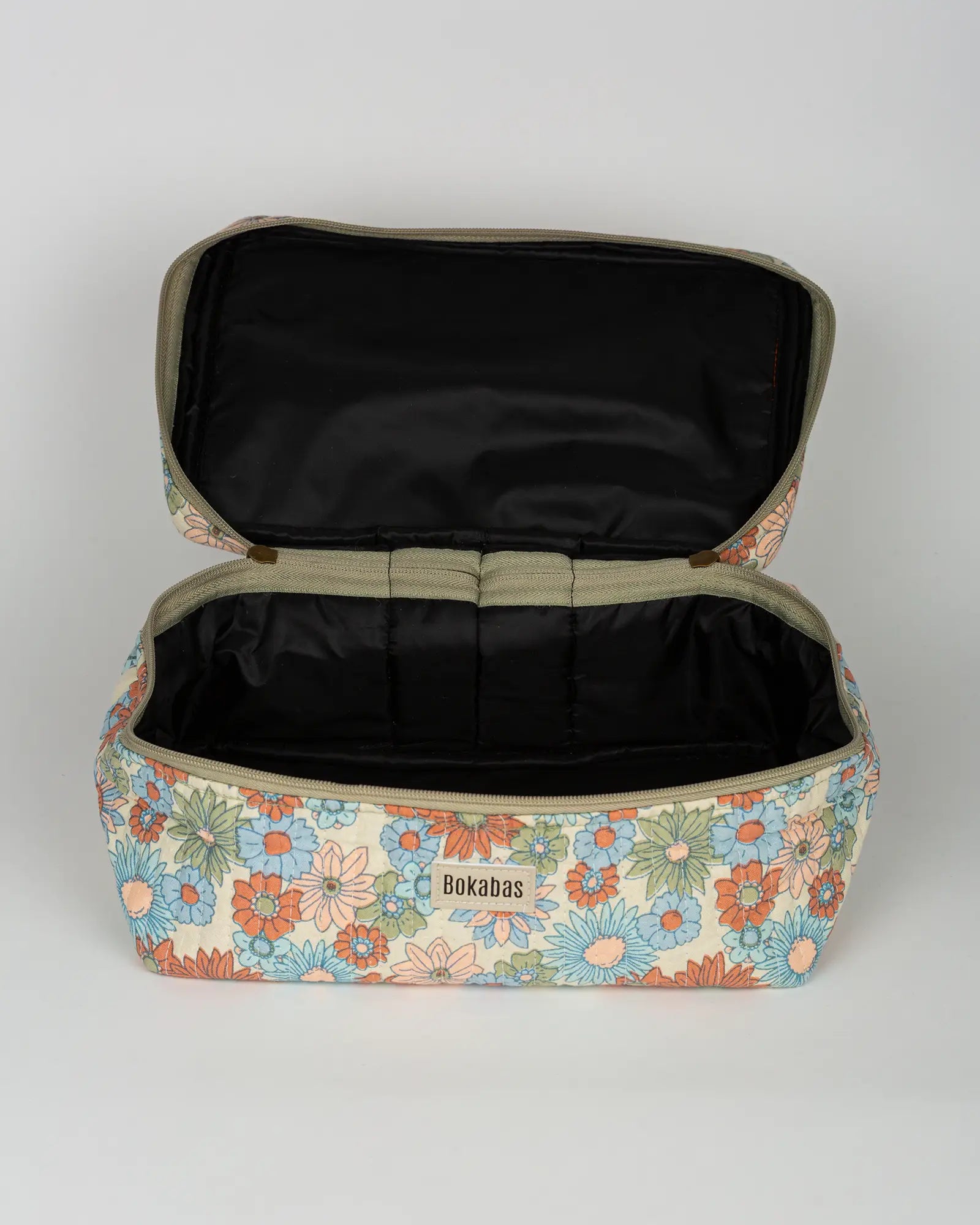 Trousse vanity maquillage matelassée Bokabas, imprimé Rétro liberty vert, bleu et orange, vue de l'intérieur