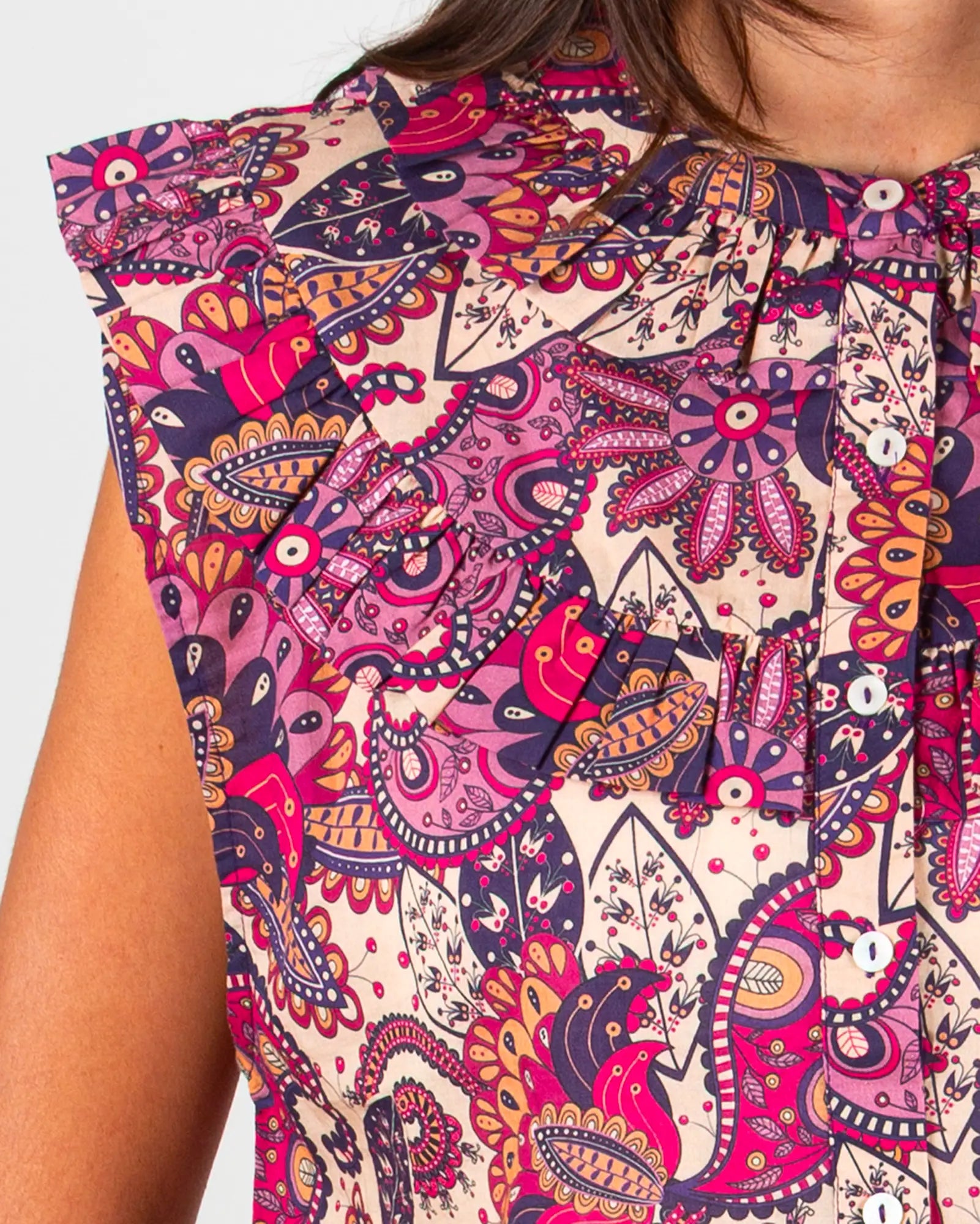 Dames mouwloze blouse met volant Pow