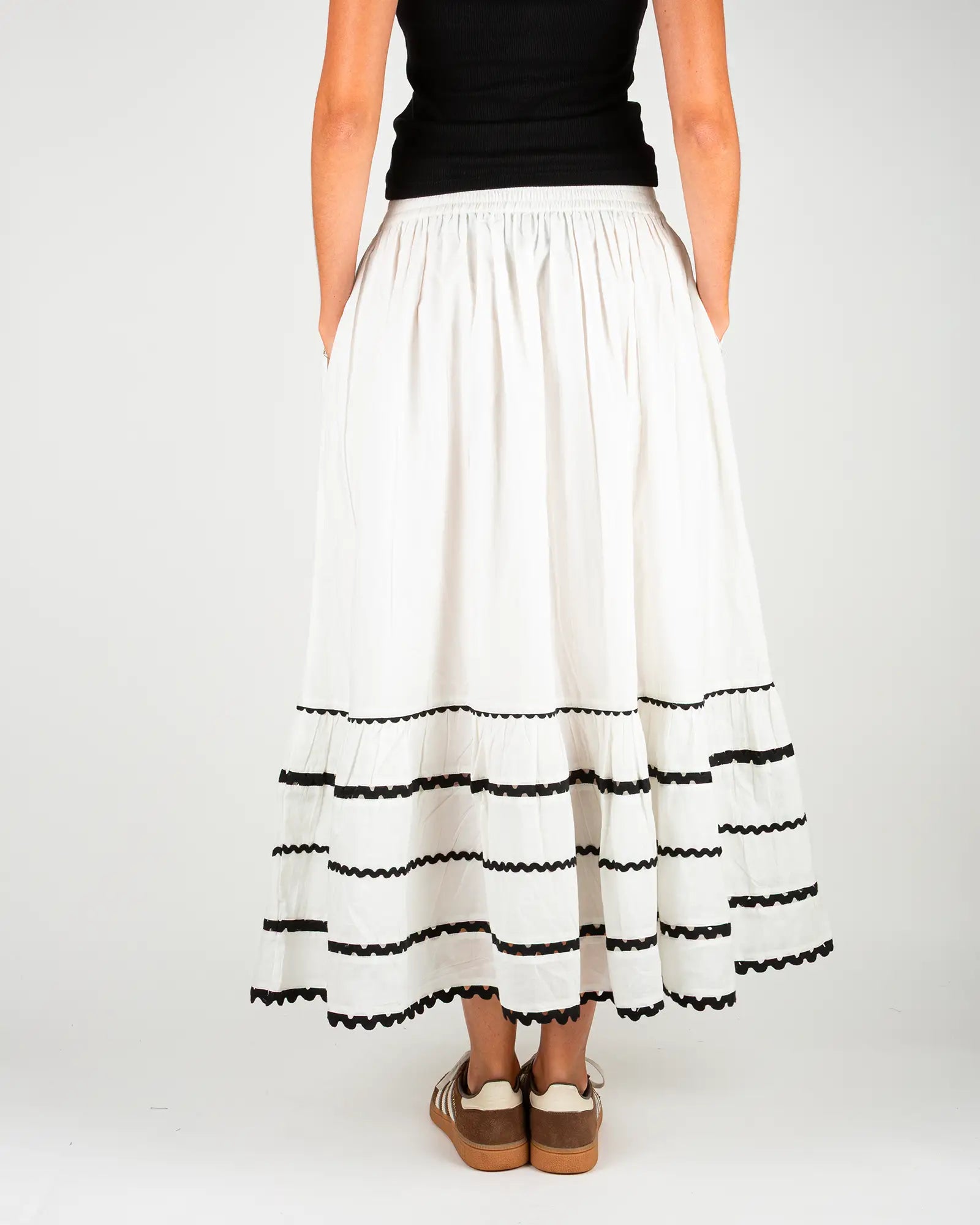 Jupe longue femme fluide Blanc cassé, vue de dos – Bokabas