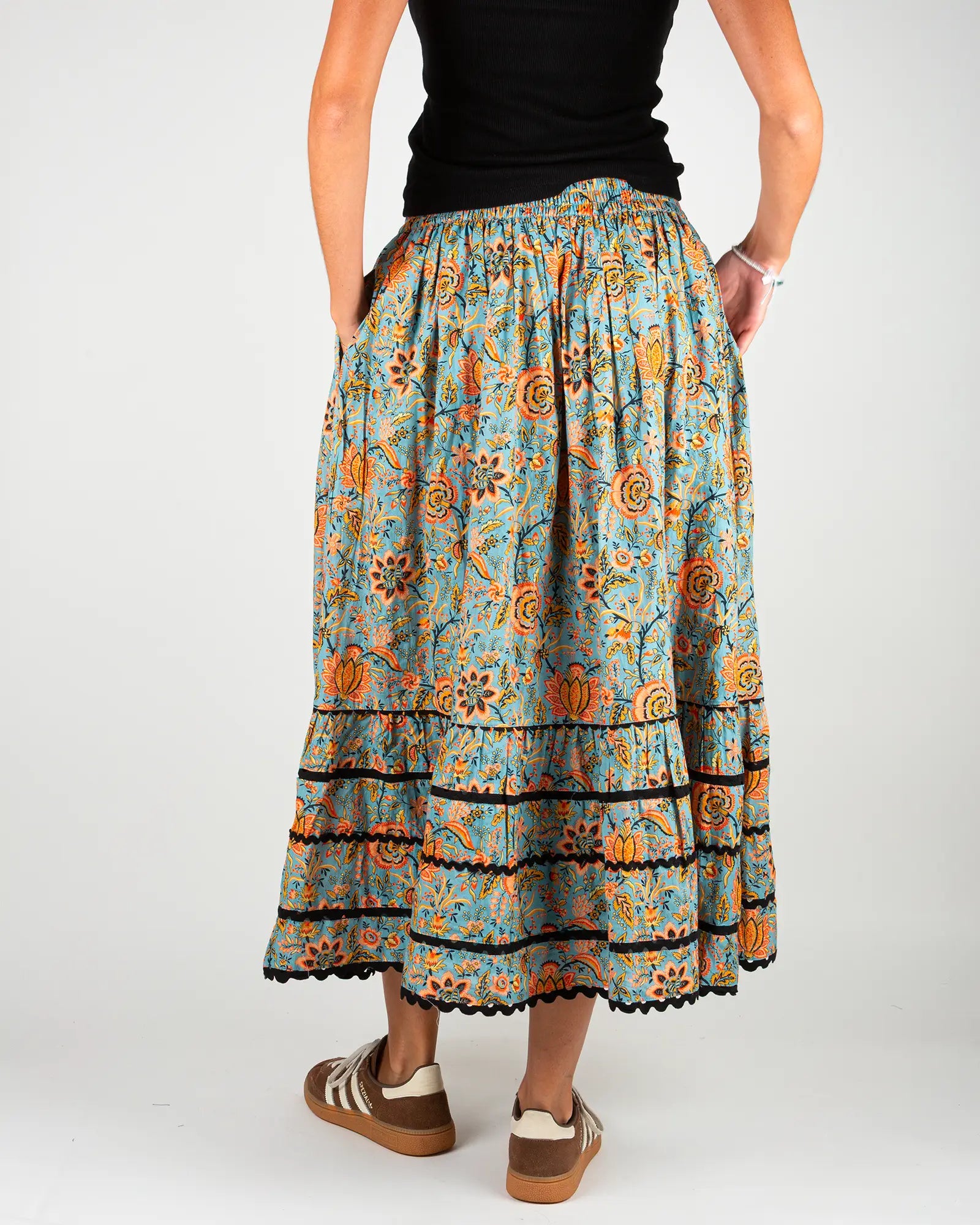 Jupe longue femme fluide Lolem, vue de dos – Bokabas