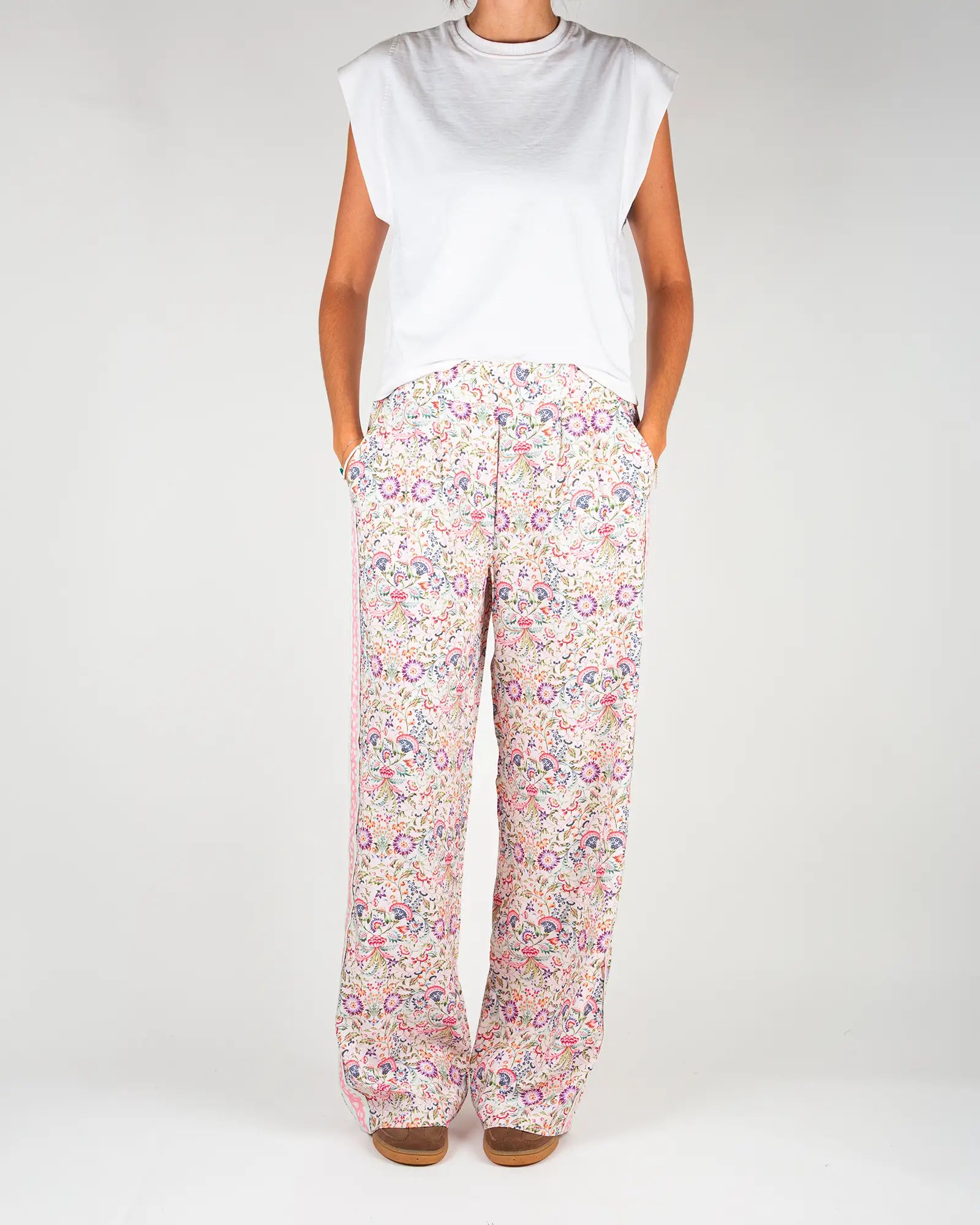 Pantalon fluide femme imprimé Febre, vue de face – Bokabas