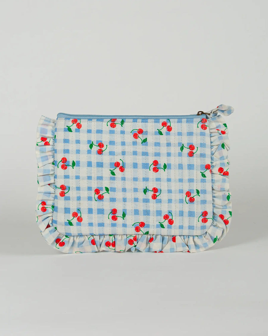 Pochette matelassée à froufrous Cerise, vue de dos – Bokabas