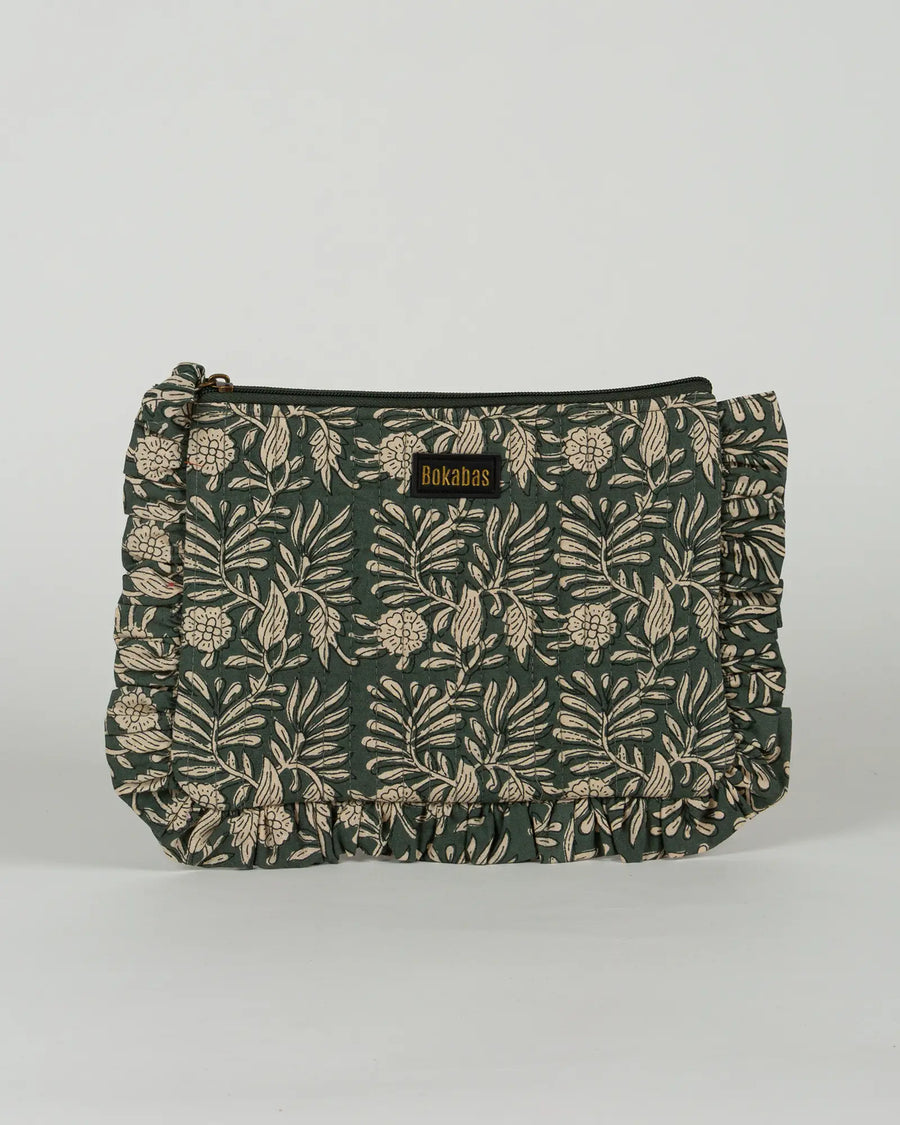 Pochette matelassée à froufrous Dema, vue de face – Bokabas
