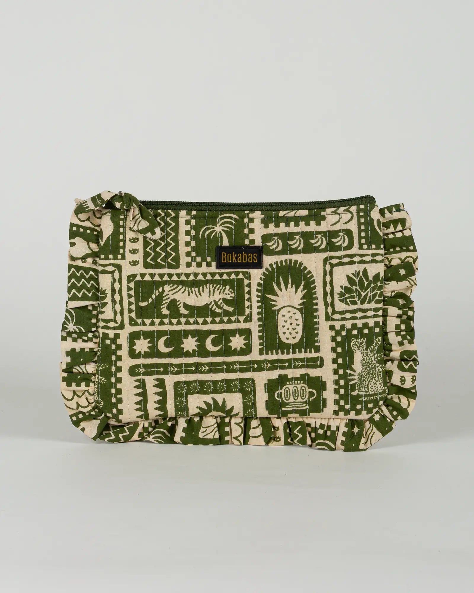 Pochette matelassée à froufrous Art, vue de face – Bokabas