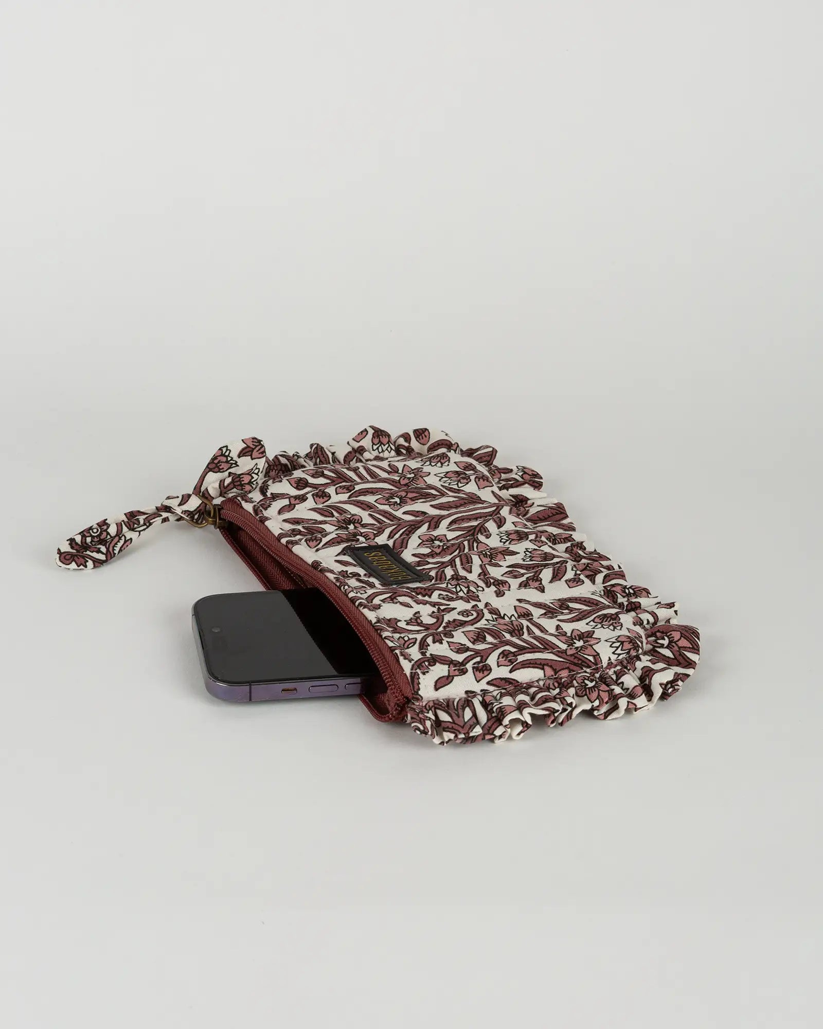 Pochette matelassée à froufrous Bokabas, imprimé Vale fleuri marron et blanc, vue de dessus