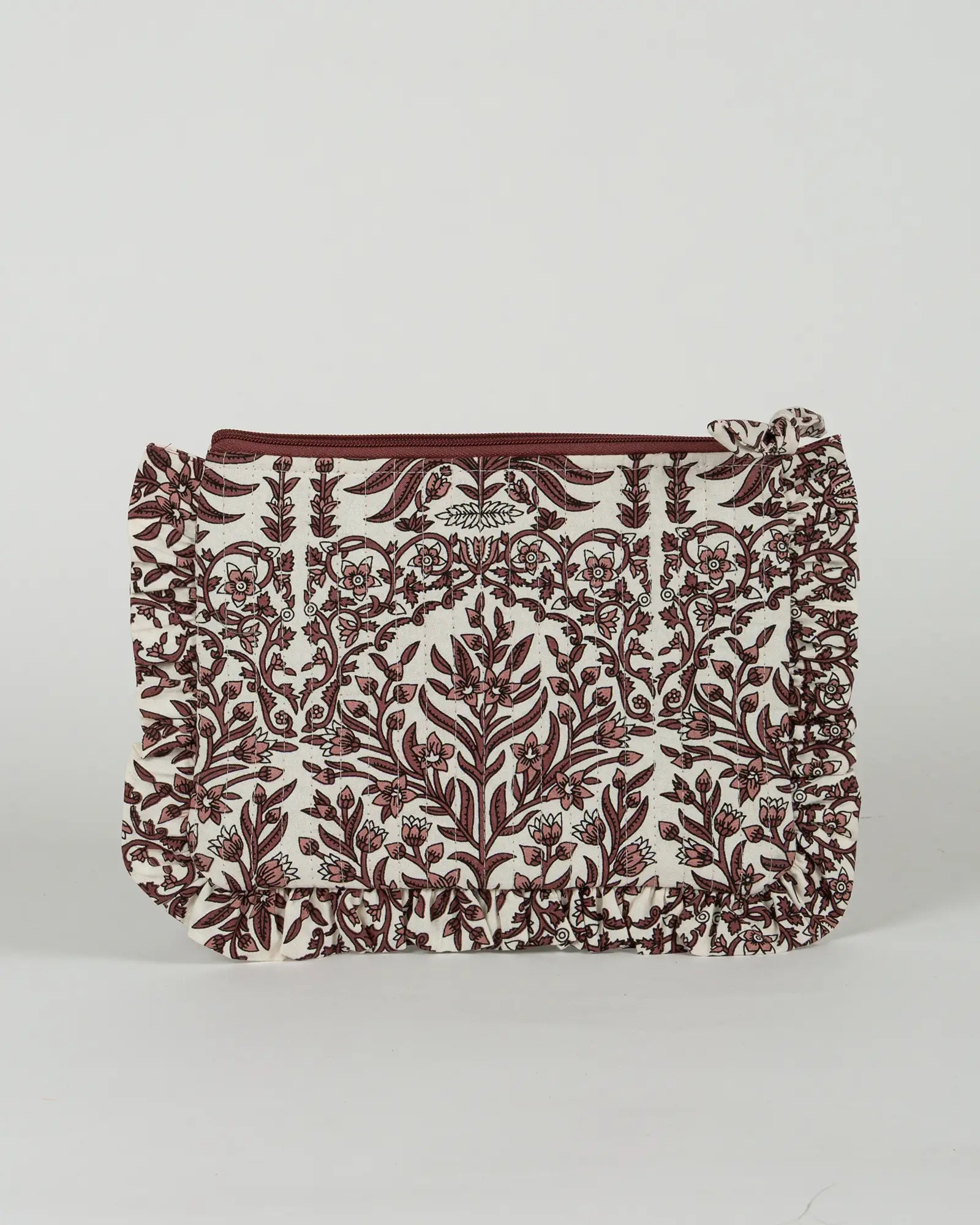 Pochette matelassée à froufrous Bokabas, imprimé Vale fleuri marron et blanc, vue de dos
