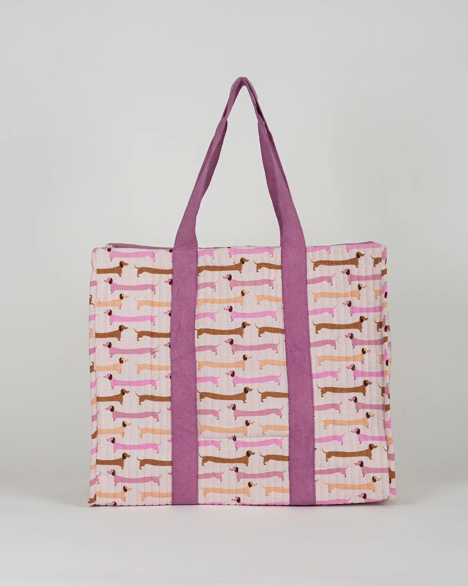 Sac cabas en tissu matelassé Bokabas, imprimé Saucisse chien teckel rose et violet, vue de dos