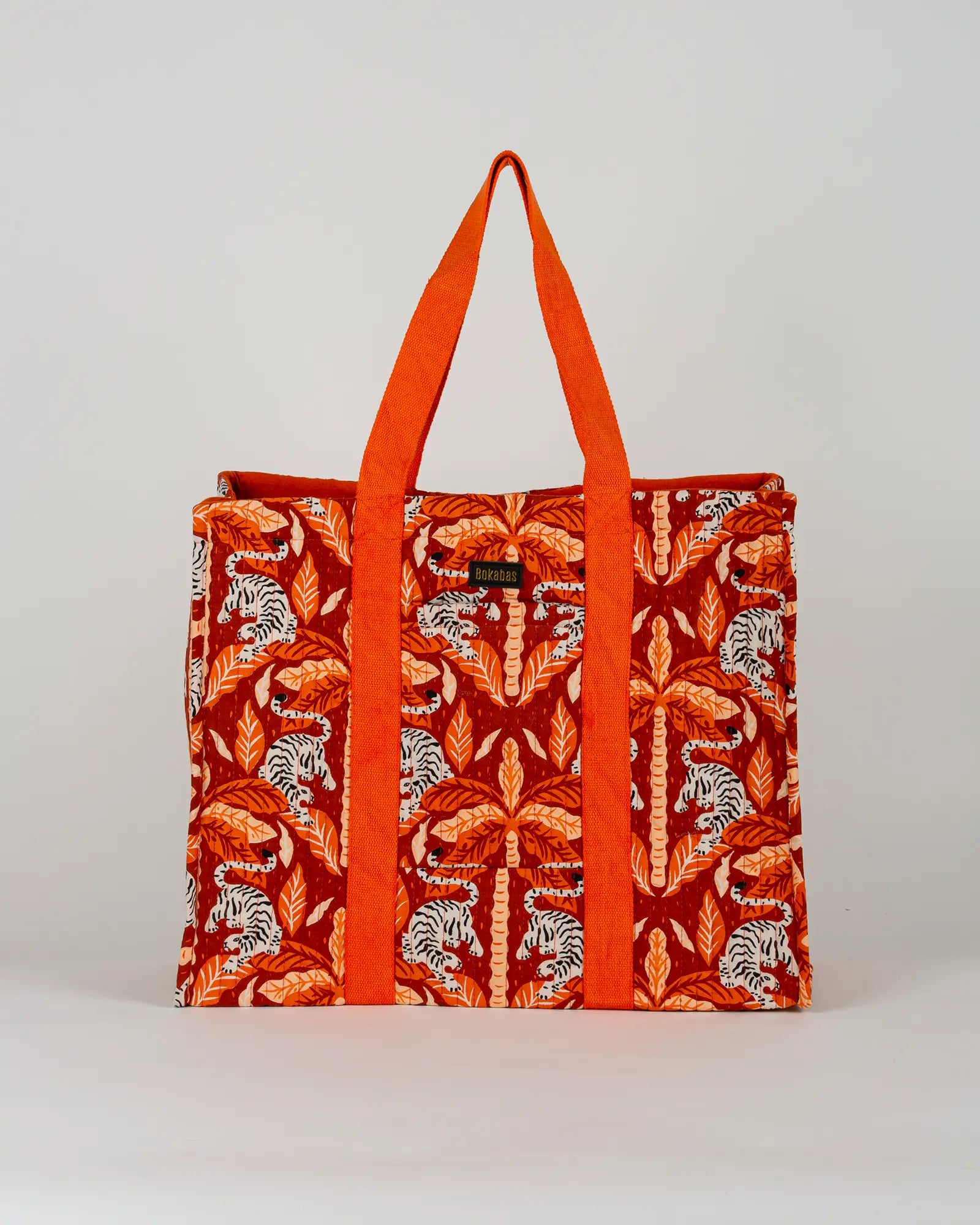 Sac cabas en tissu matelassé Bokabas, imprimé Tropique palmier et guépard orange, vue de face
