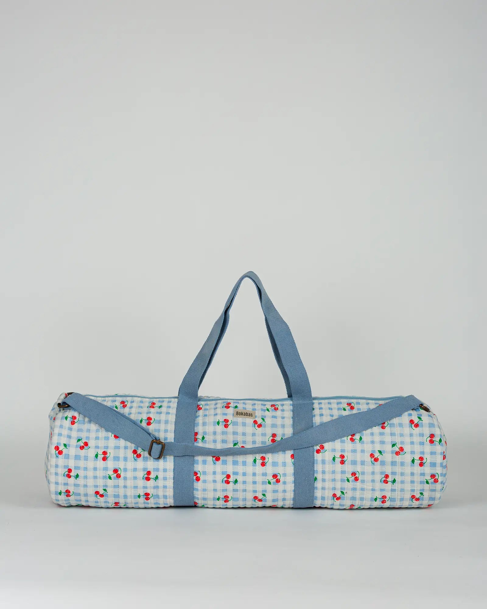 Sac de yoga en tissu matelassé Bokabas, imprimé Cerise vichy bleu, vue de face