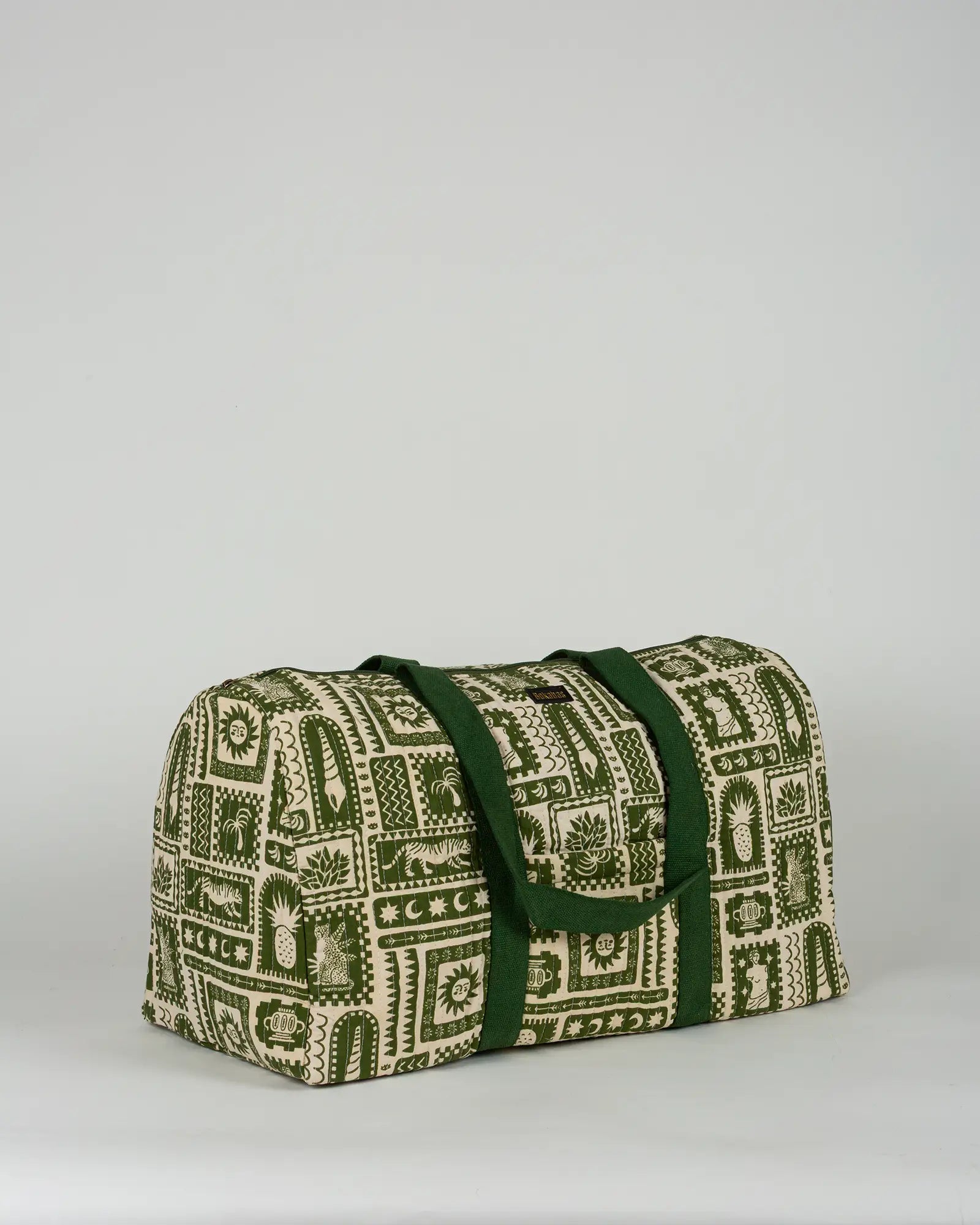 Sac week-end matelassé Bokabas, imprimé Art vert kaki et beige, vue de trois-quarts