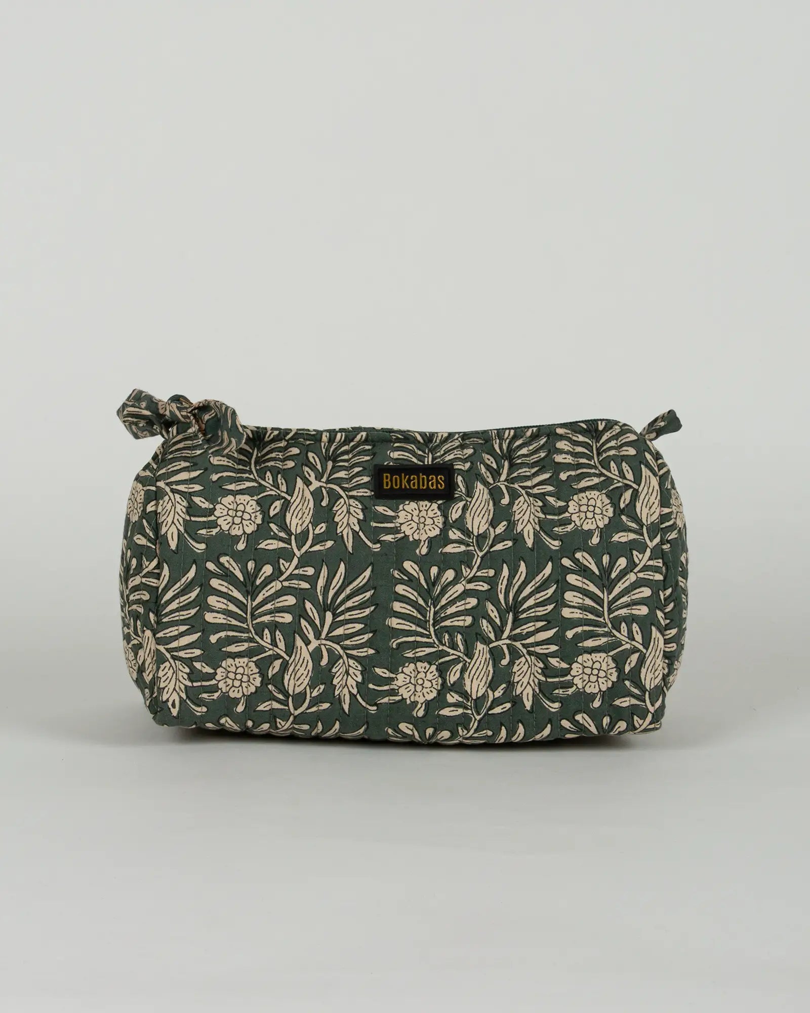 Trousse de toilette matelassée en coton Bokabas, imprimé Dema vert kaki, vue de face