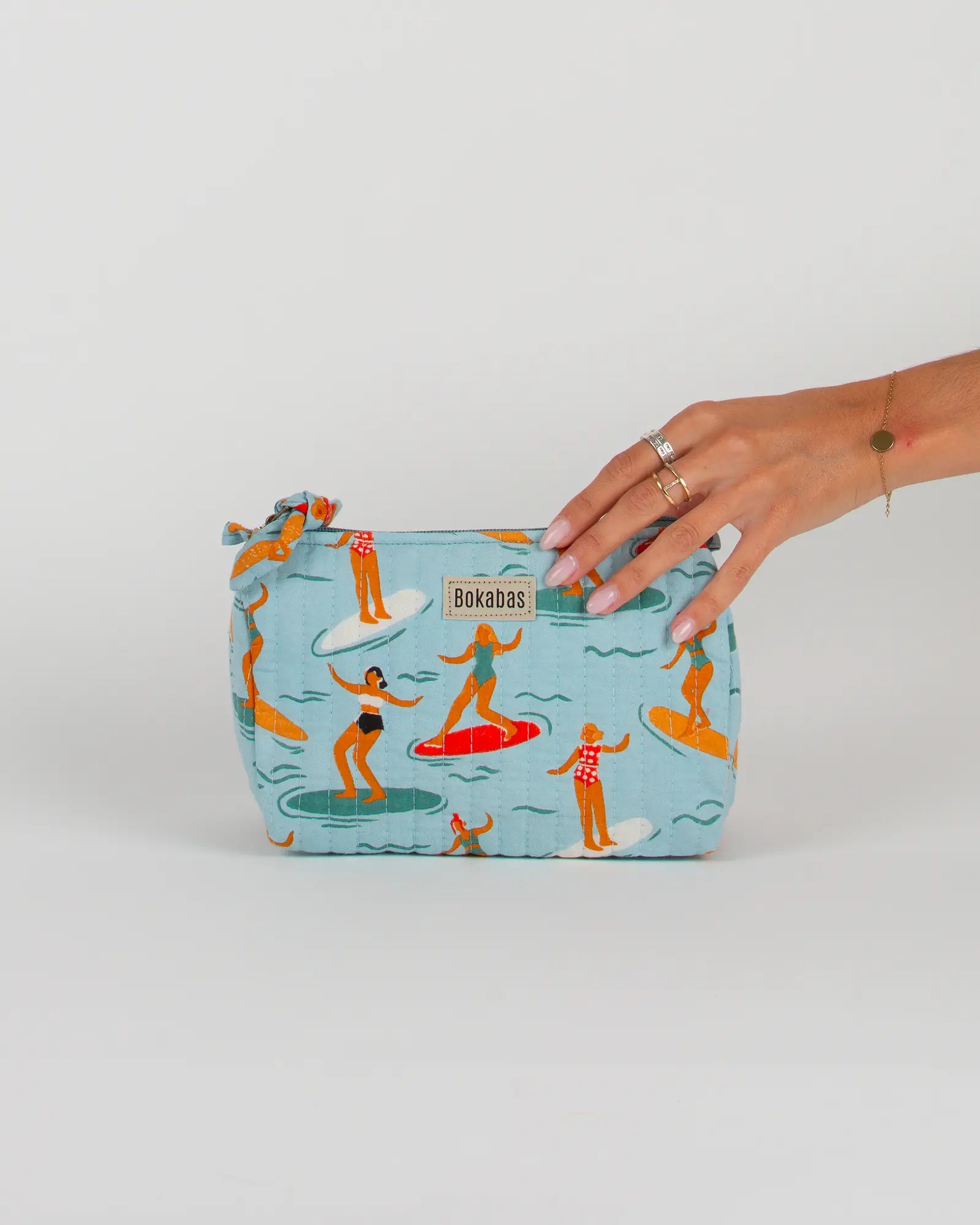 Trousse de toilette matelassée en coton Bokabas, imprimé Surf bleu, vue de face