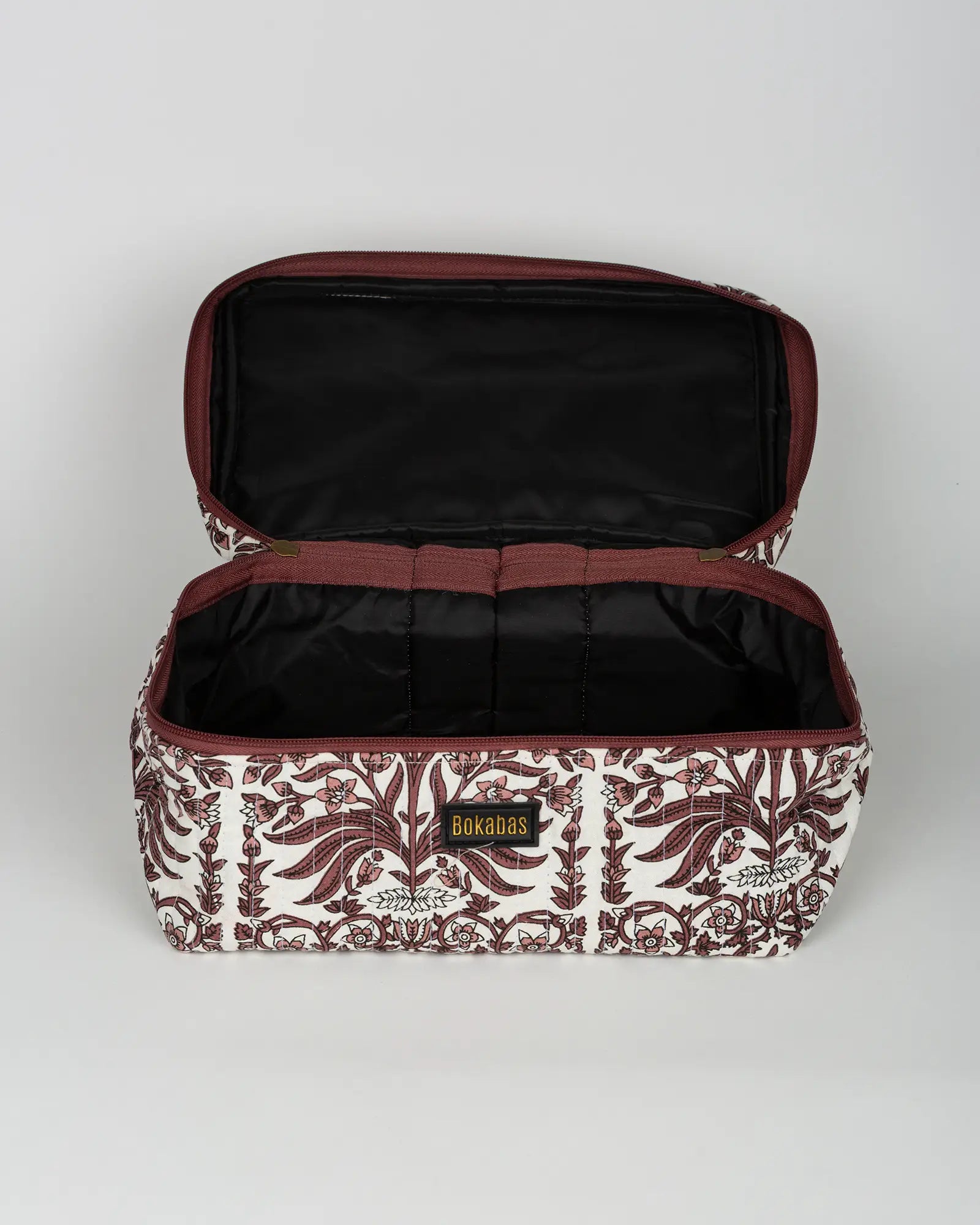 Trousse vanity maquillage matelassée Bokabas, imprimé Vale fleuri marron et blanc, vue de l'intérieur
