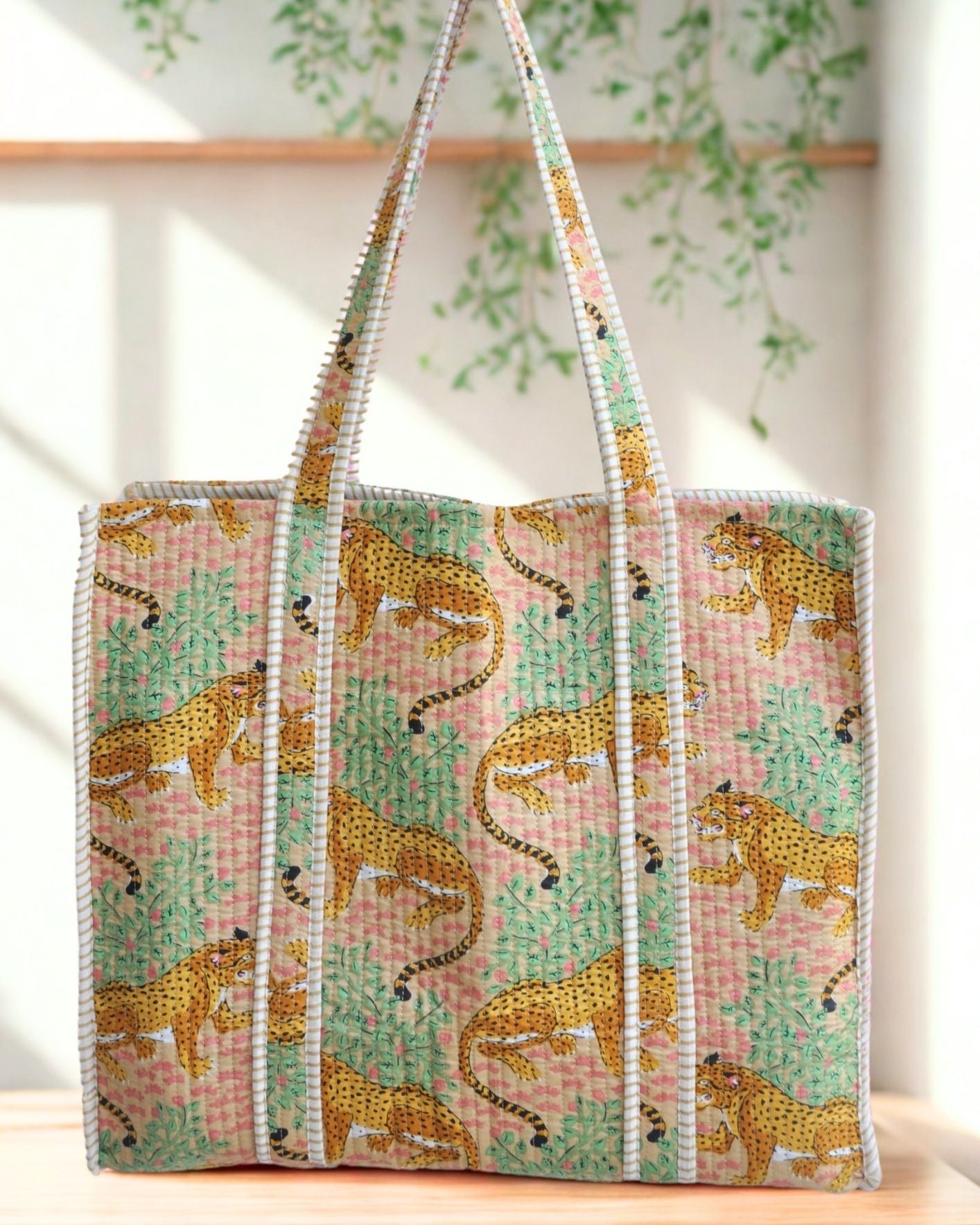 Sac cabas réversible en coton matelassé - CHAT Beige - Bokabas Sac (Image 1)