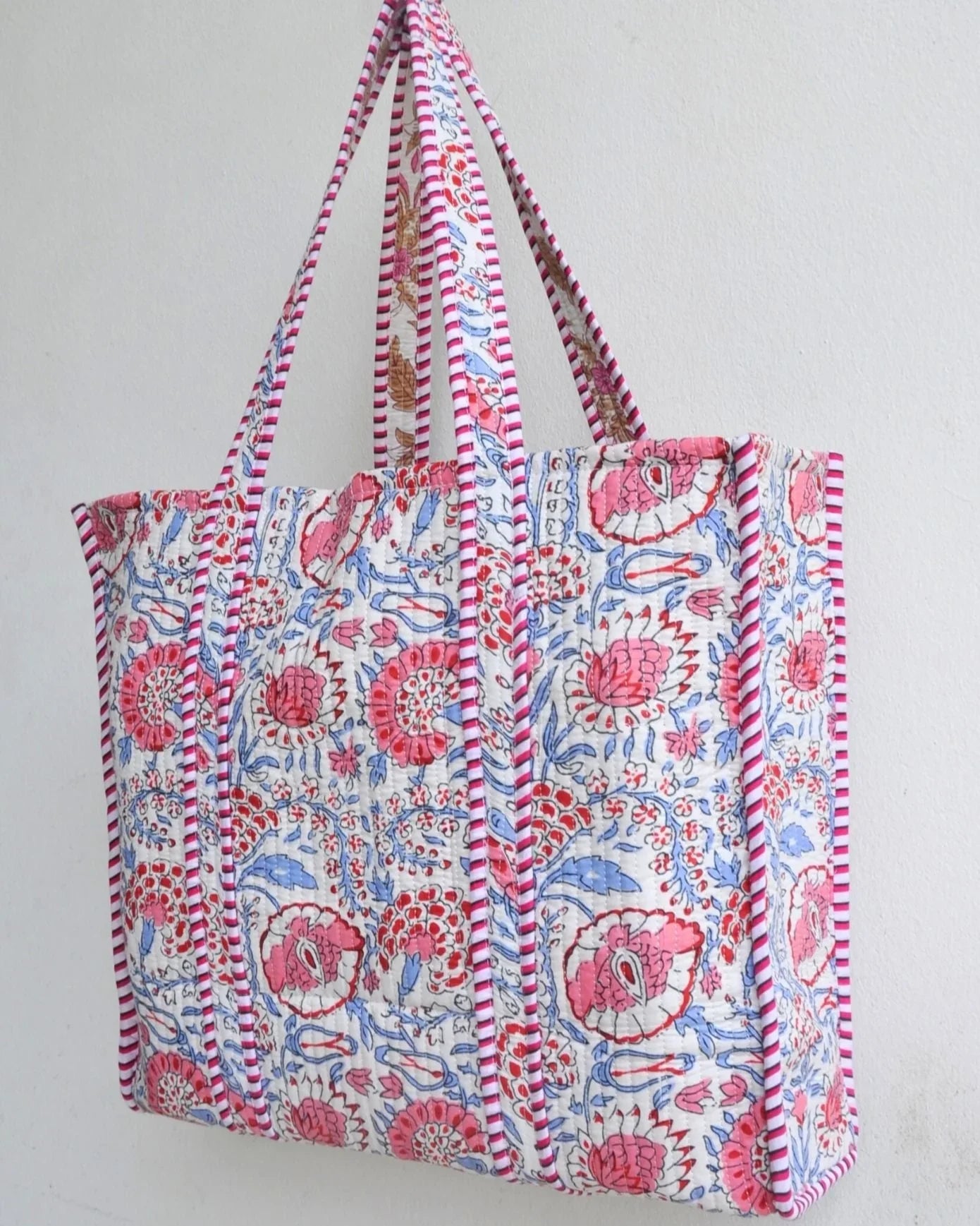 Sac cabas réversible en coton matelassé - FLEURS Bleu - Bokabas Sac (Image 2)